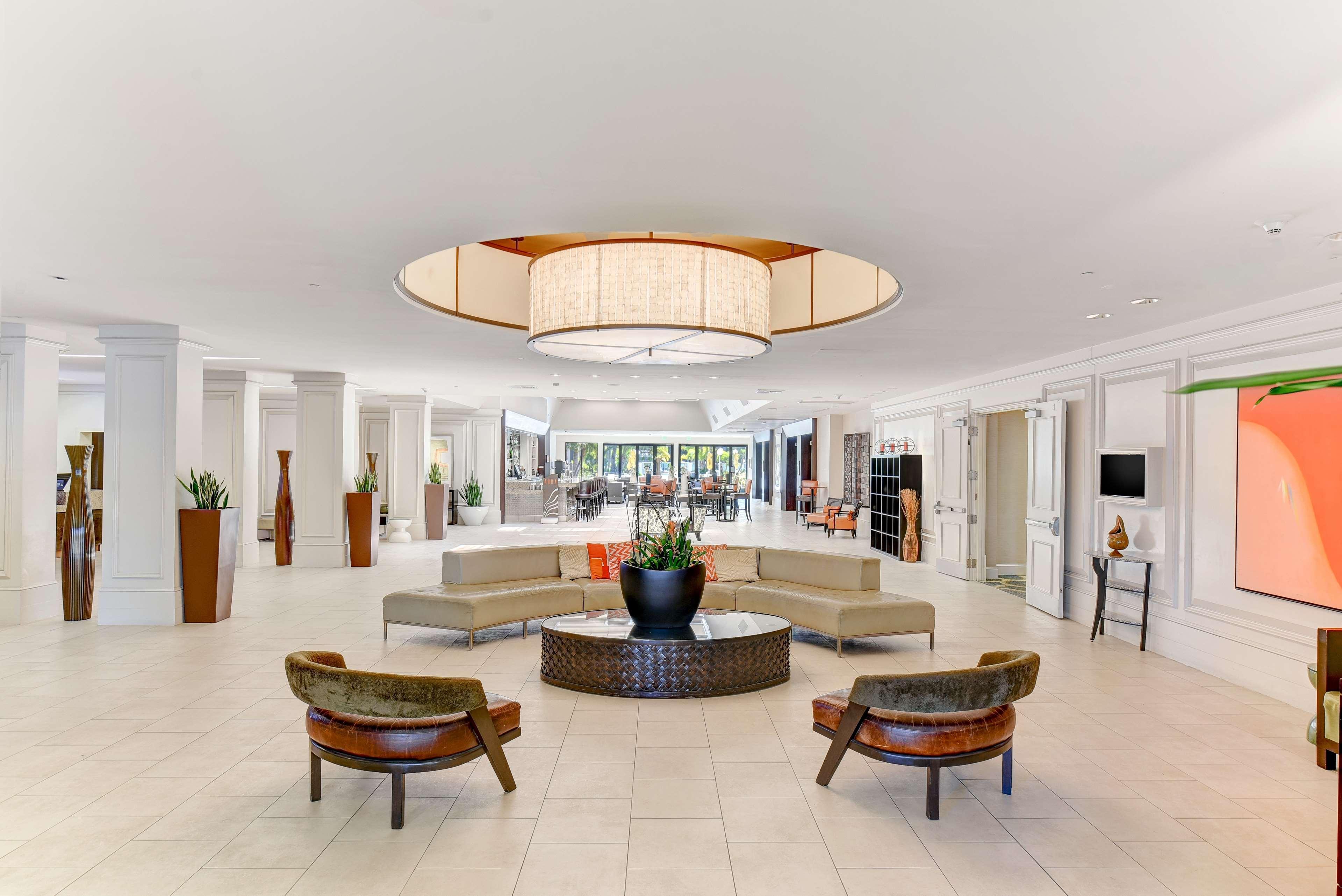 Hotel Hilton Irvine/Orange County Airport Exterior foto