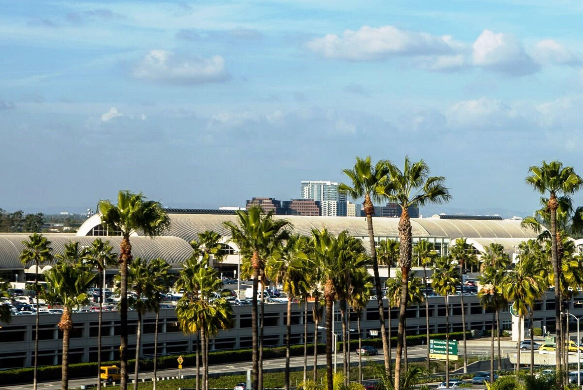 Hotel Hilton Irvine/Orange County Airport Exterior foto